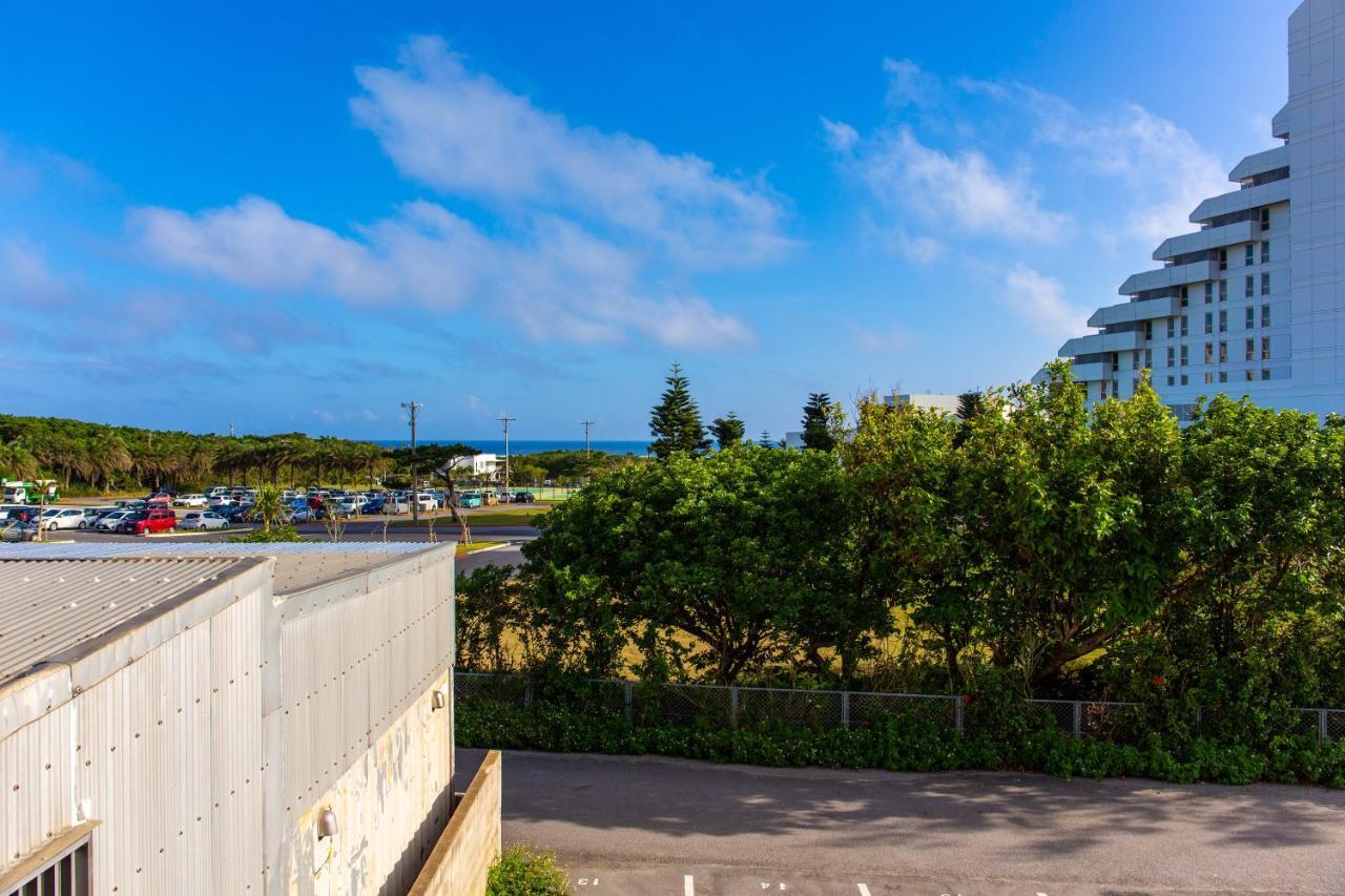 Mr.Kinjo Beach Side Kafu-Shi Ishigaki  Luaran gambar